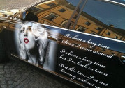 LADY-GAGA-CAR-GODS-4